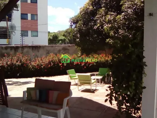 Casa com 1768m² 4 quartos e 3 banheiros, à venda, no bairro São Cristóvão em Teresina