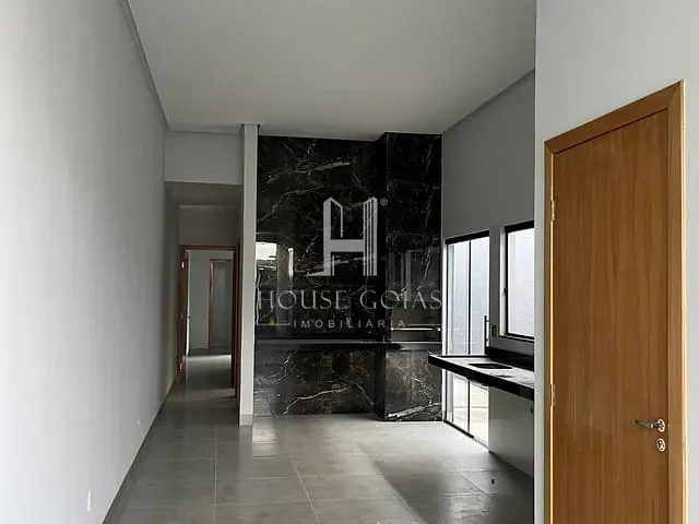 Casa com 125m² 2 quartos e 2 banheiros, à venda, no bairro Residencial Terra Santa em Trindade