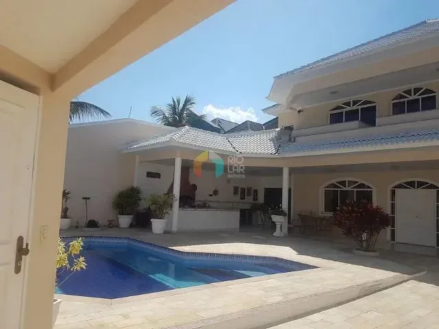 Casa com 650m² 5 quartos e 10 banheiros, à venda, no bairro Barra da Tijuca em Rio de Janeiro