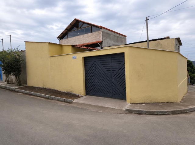 Casa 2 quartos e 1 banheiro, à venda, no bairro Imperial em Santa Luzia