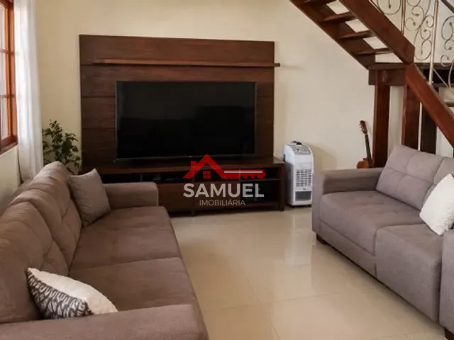 Casa com 400m² 5 quartos e 2 banheiros, à venda, no bairro Setor Habitacional Vicente Pires em Brasília