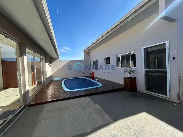 Casa 2 quartos e 2 banheiros, à venda ou para alugar, no bairro Palmonari em Siqueira Campos