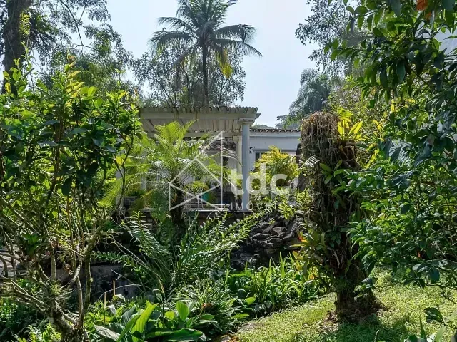 Casa com 2381m² 5 quartos e 3 banheiros, à venda, no bairro Itanhangá em Rio de Janeiro
