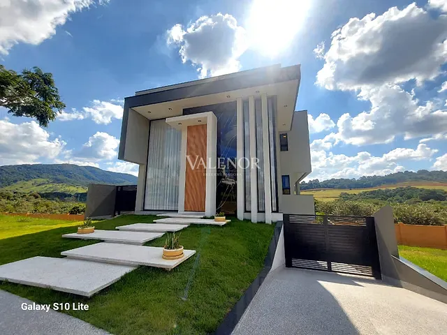 Casa com 455m² 4 quartos e 6 banheiros, à venda, no bairro Loteamento Alphaville Jundiaí - Fase 01 em Jundiaí