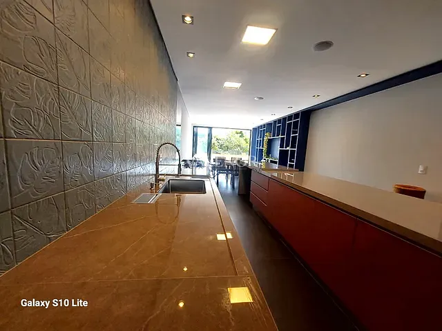 Casa com 455m² 4 quartos e 6 banheiros, à venda, no bairro Loteamento Alphaville Jundiaí - Fase 01 em Jundiaí