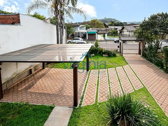 Casa com 304m² 3 quartos e 3 banheiros, à venda, no bairro São Jorge em Novo Hamburgo