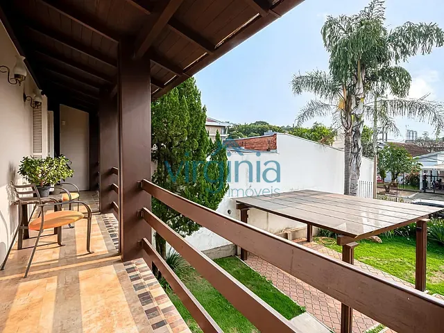 Casa com 304m² 3 quartos e 3 banheiros, à venda, no bairro São Jorge em Novo Hamburgo
