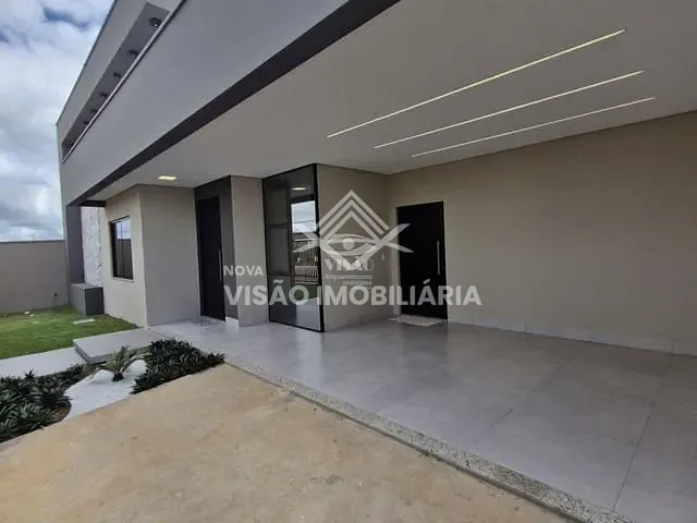 Casa com 224m² 3 quartos e 3 banheiros, à venda, no bairro Parque do Lago em Sinop