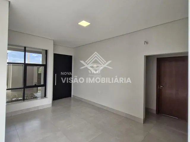 Casa com 224m² 3 quartos e 3 banheiros, à venda, no bairro Parque do Lago em Sinop