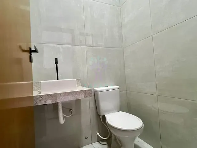 Casa com 180m² 3 quartos e 2 banheiros, à venda, no bairro Parque Residencial Rita Vieira em Campo Grande