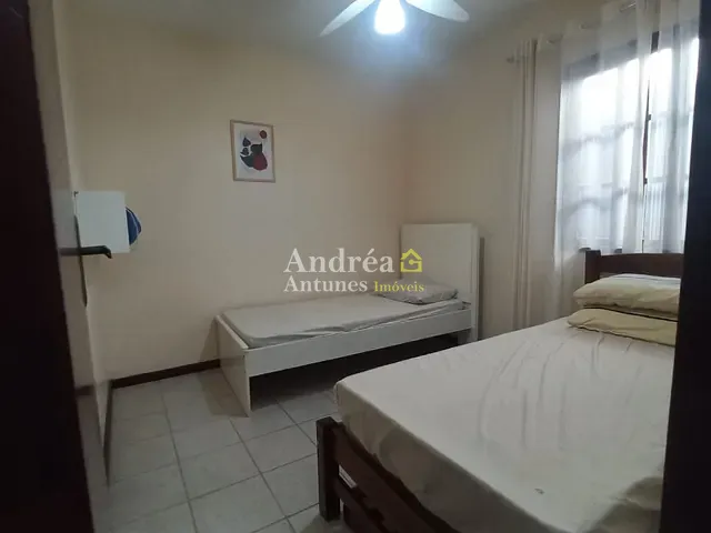 Casa 2 quartos e 2 banheiros, para alugar, no bairro Palmeiras em Cabo Frio