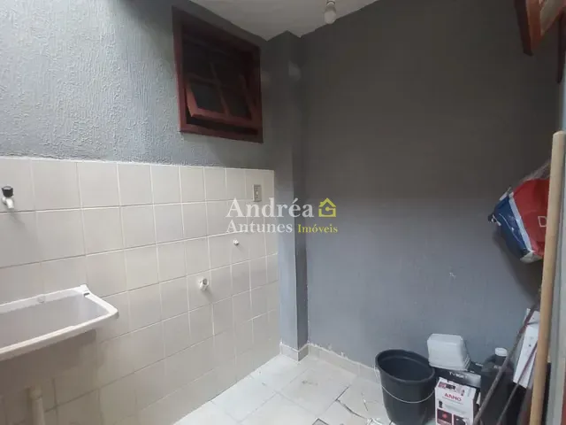 Casa 2 quartos e 2 banheiros, para alugar, no bairro Palmeiras em Cabo Frio