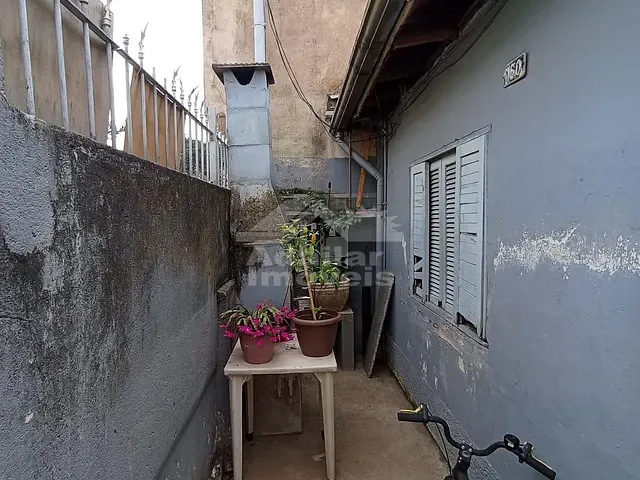 Casa com 215m² 4 quartos e 2 banheiros, à venda, no bairro Vila Sabrina em São Paulo