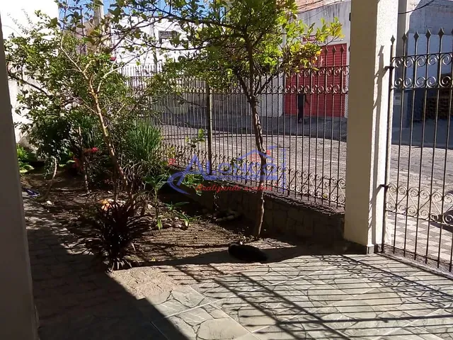 Casa com 276m² 2 quartos e 1 banheiro, à venda, no bairro Jardim Pereira do Amparo em Jacareí