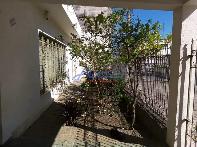 Casa com 276m² 2 quartos e 1 banheiro, à venda, no bairro Jardim Pereira do Amparo em Jacareí