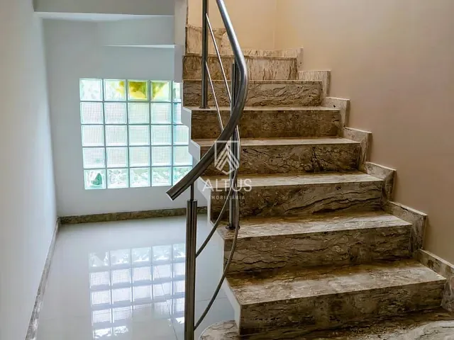 Casa 5 quartos e 6 banheiros, à venda ou para alugar, no bairro Alphaville em Camaçari