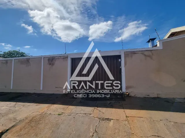 Casa 2 quartos e 1 banheiro, para alugar, no bairro Centro em Barretos