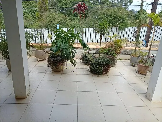 Casa 5 quartos e 1 banheiro, à venda, no bairro Aeroporto em Juiz de Fora