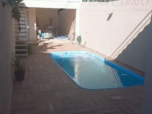 Casa 3 quartos e 4 banheiros, à venda, no bairro Jardim Paulista em Atibaia