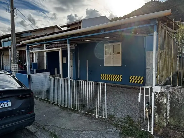Casa com 64m² 2 quartos e 1 banheiro, para alugar, no bairro Saco dos Limões em Florianópolis