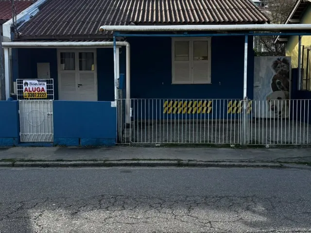 Casa com 64m² 2 quartos e 1 banheiro, para alugar, no bairro Saco dos Limões em Florianópolis