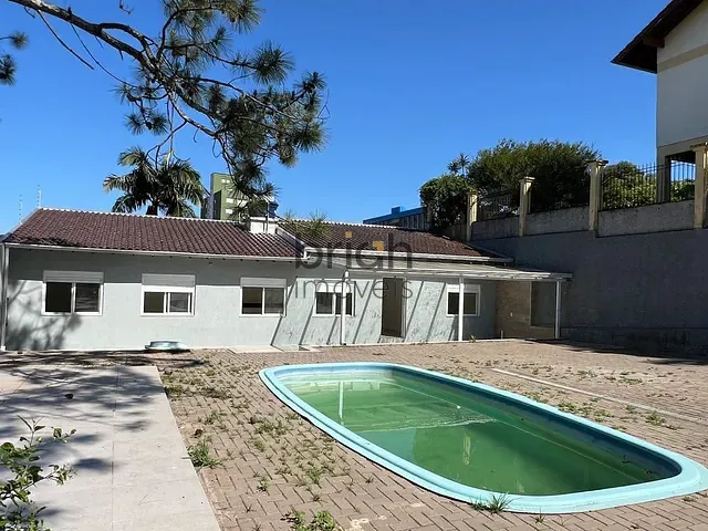 Casa com 496m² 2 quartos e 2 banheiros, à venda, no bairro Vila Nova em Novo Hamburgo