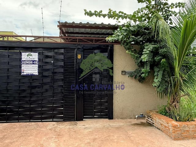 Casa 2 quartos e 1 banheiro, à venda, no bairro Santo Antonio em Ladário