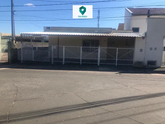Casa com 299m², à venda, no bairro Parque São Luiz em Jundiaí