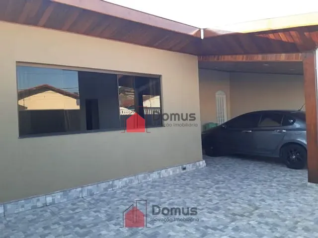 Casa com 270m², à venda, no bairro Parque São Luís em Taubaté