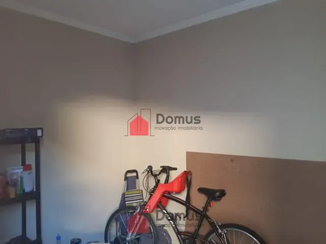 Casa com 270m², à venda, no bairro Parque São Luís em Taubaté