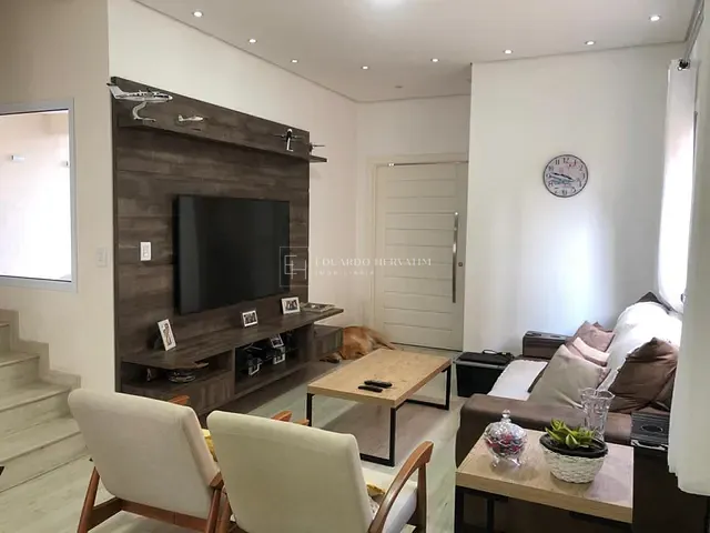 Casa 4 quartos e 4 banheiros, à venda, no bairro Parque Residencial Eloy Chaves em Jundiaí