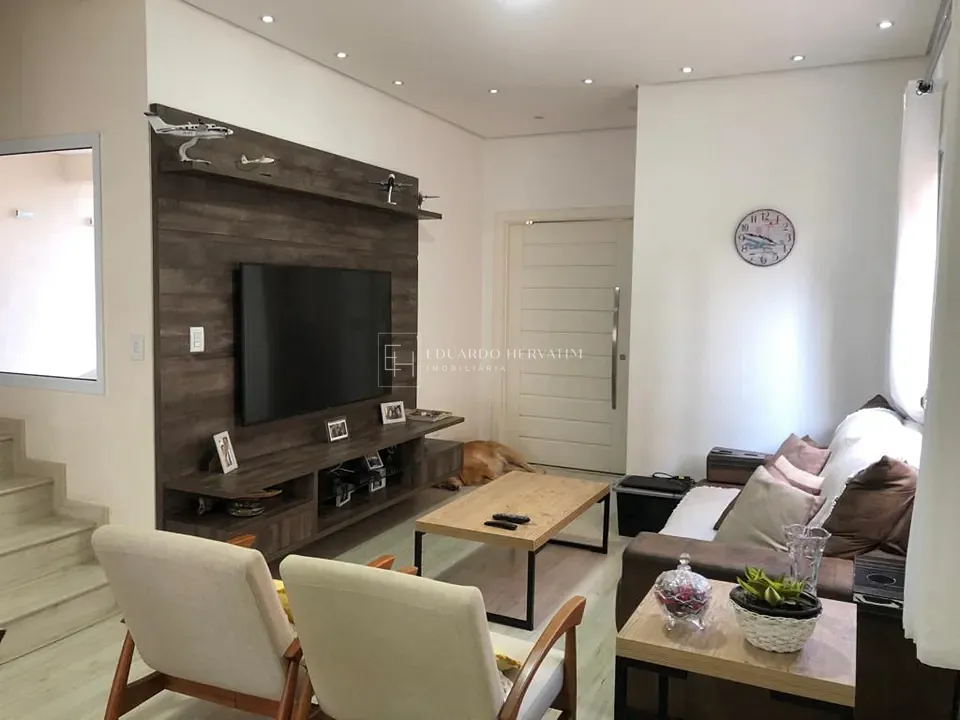 Casa, 4 quartos, 220 m² - Foto 4