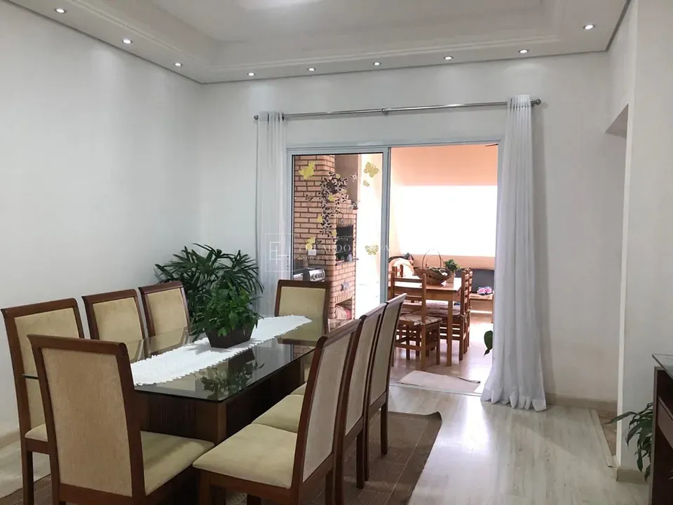 Casa, 4 quartos, 220 m² - Foto 6