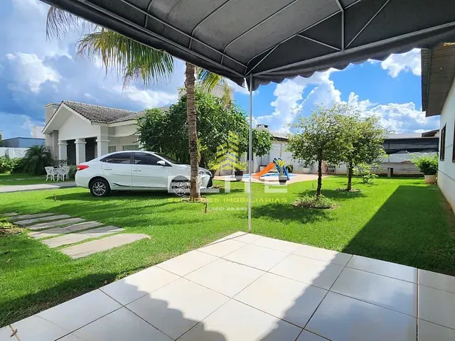 Casa com 340m² 3 quartos e 1 banheiro, à venda, no bairro Parque Universitário em Sorriso