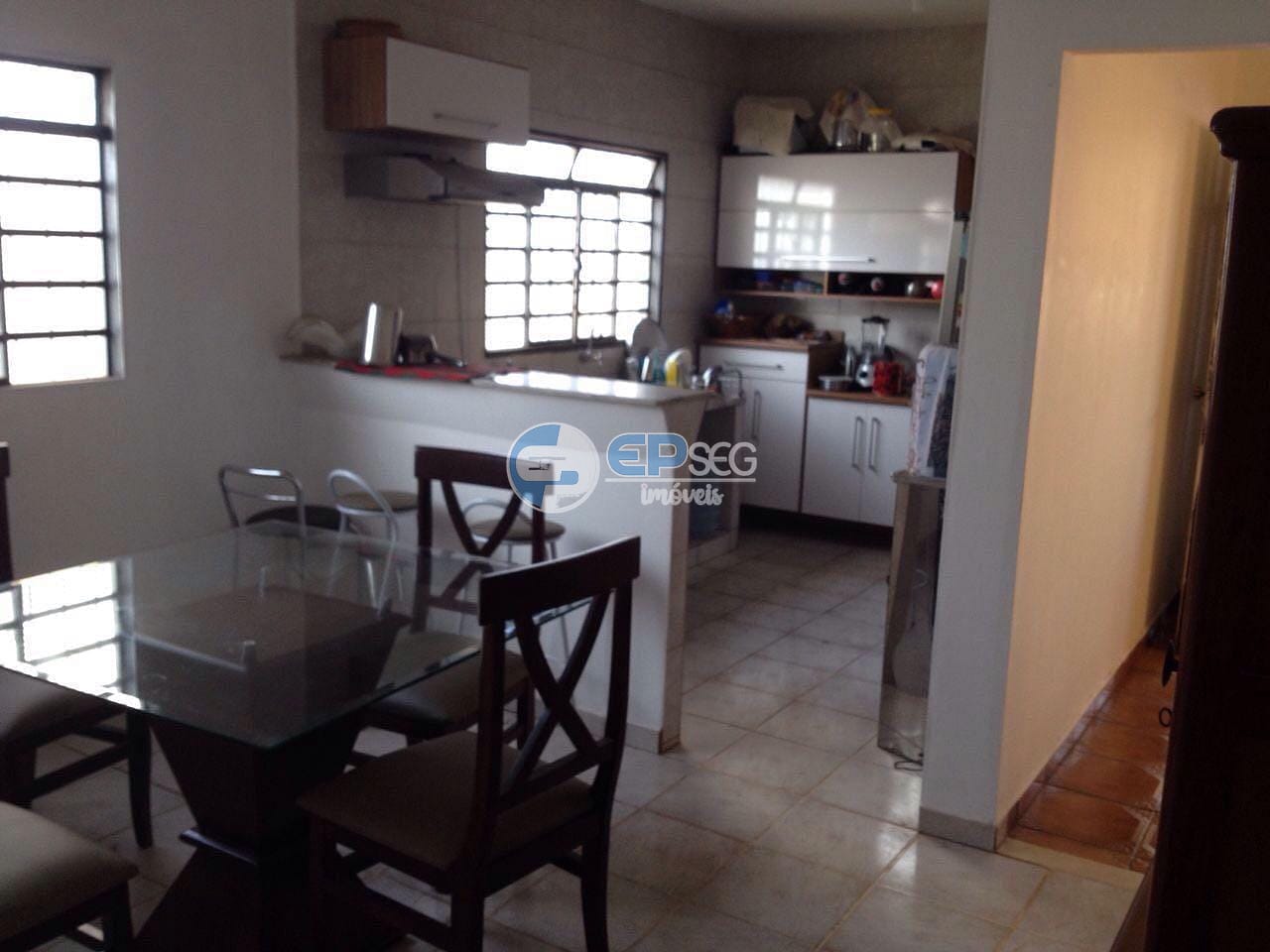 Casa, 3 quartos, 181 m² - Foto 3