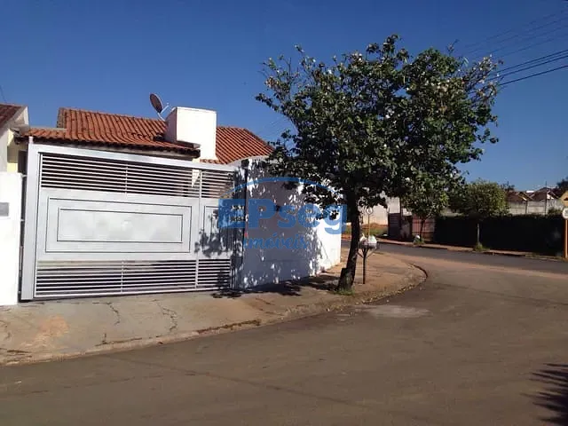 Casa com 295m² 3 quartos e 1 banheiro, à venda, no bairro Vila Alto Paraíso em Bauru