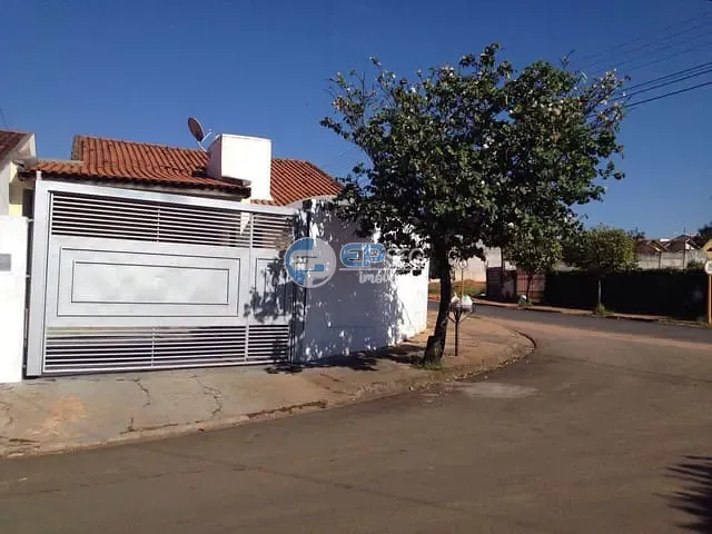 Casa com 295m² 3 quartos e 1 banheiro, à venda, no bairro Vila Alto Paraíso em Bauru