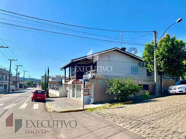 Casa com 383m² 4 quartos e 1 banheiro, à venda, no bairro Bela Vista em Arroio Do Meio