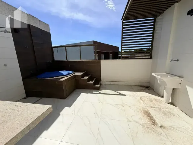 Casa com 100m² 2 quartos e 2 banheiros, à venda ou para alugar, no bairro Conjunto Residencial Redenção em Nova Iguaçu