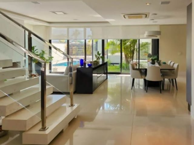 Casa com 550m² 5 quartos e 5 banheiros, à venda, no bairro Jardim do Golfe em São José dos Campos