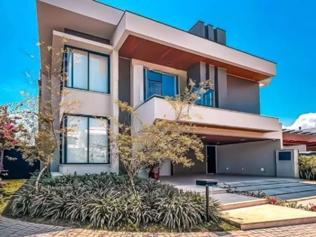 Casa com 550m² 5 quartos e 5 banheiros, à venda, no bairro Jardim do Golfe em São José dos Campos