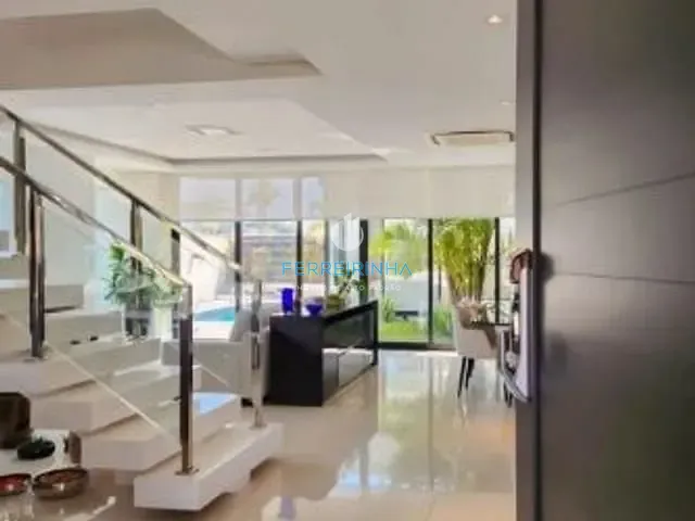 Casa com 550m² 5 quartos e 5 banheiros, à venda, no bairro Jardim do Golfe em São José dos Campos