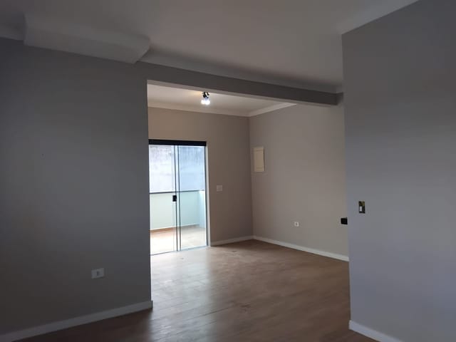 Casa 3 quartos e 1 banheiro, para alugar, no bairro CRUZ DAS ALMAS em Araçariguama