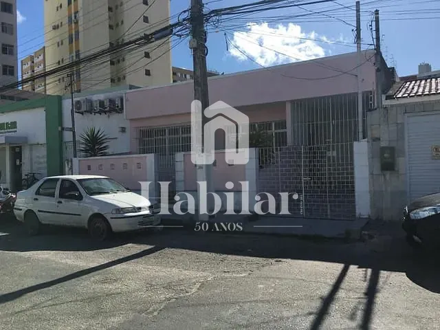 Casa 3 quartos e 3 banheiros, à venda, no bairro Suíssa em Aracaju