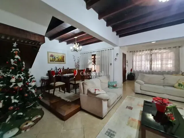 Casa 3 quartos e 3 banheiros, à venda, no bairro Agostinho Porto em São João de Meriti