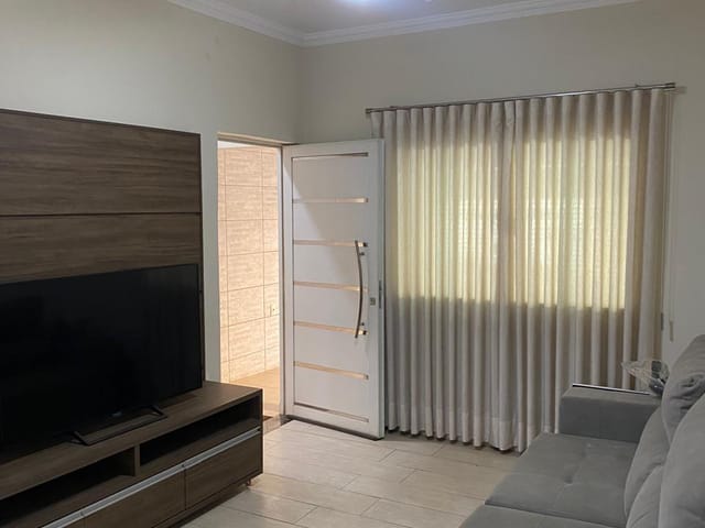 Casa 2 quartos e 3 banheiros, à venda, no bairro Jardim Paulistano em Americana