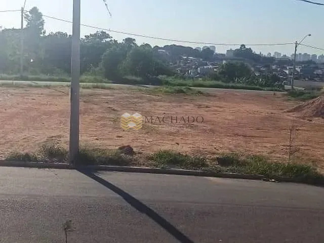 Terreno com 210m², à venda, no bairro Centro em Várzea Paulista