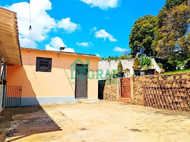 Casa com 1539m² 4 quartos e 2 banheiros, à venda, no bairro Jardim Virgínia em Itapeva