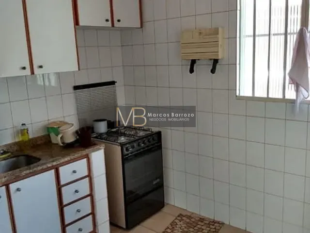 Casa com 170m² 3 quartos e 2 banheiros, à venda, no bairro Jardim Sabará em Londrina