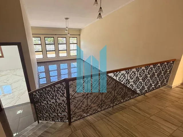Casa 3 quartos e 2 banheiros, à venda, no bairro Jardim Planalto em Poços de Caldas